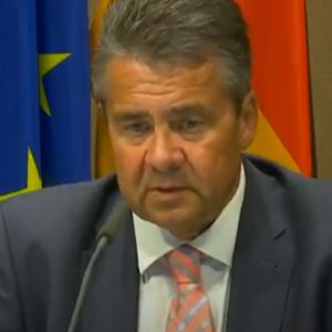 Bộ trưởng ngoại giao Đức Sigmar Gabriel tuyên bố: „Chúng tôi không thể dung thứ và sẽ không dung thứ.“